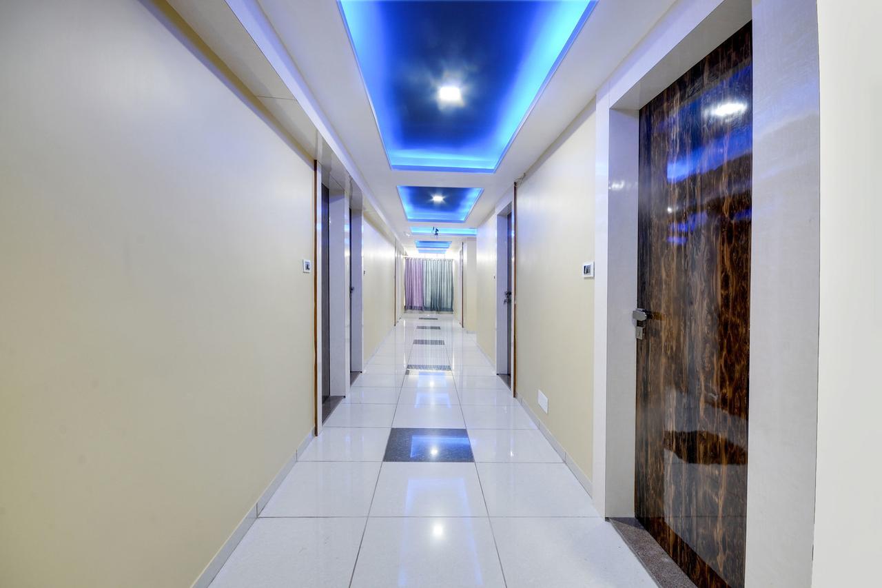 Hotel Hillton Гандинагар Экстерьер фото