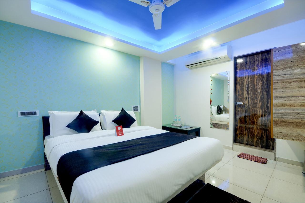 Hotel Hillton Гандинагар Экстерьер фото